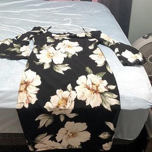 Womens size 14 over the shoulder dress! Great for a night out or even a wedding